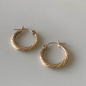 Classic 14k Gold Twisted Hoop Earrings
.98 grams